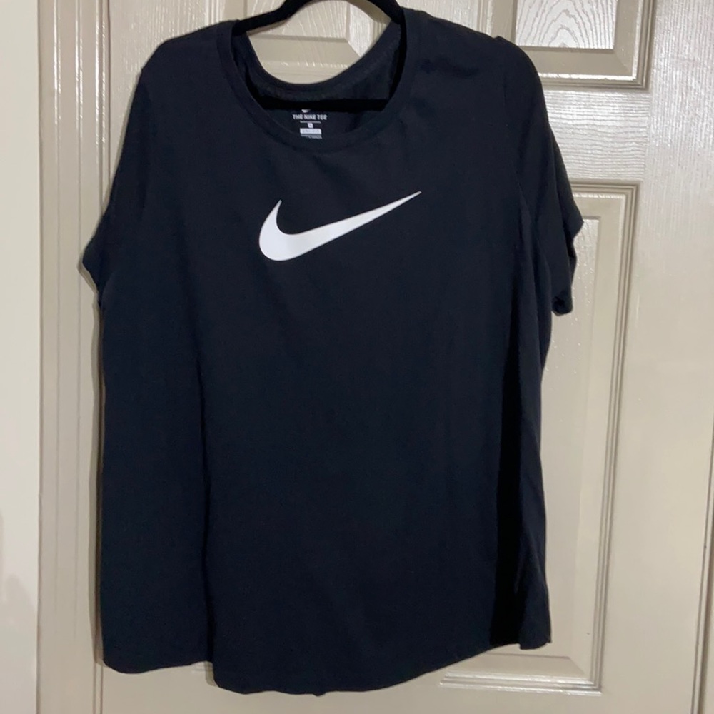 Nike tshirt